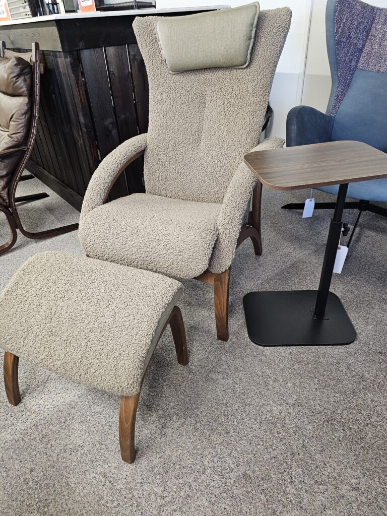 Sidebord til lenestol - Perfekt komfort & design - inkl. frakt