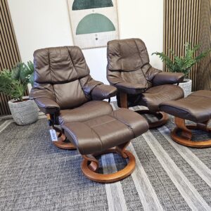 2 stk. Stressless® Reno lenestol m/krakk fra Ekornes - Bilde 2
