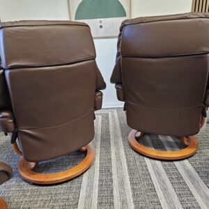 2 stk. Stressless® Reno lenestol m/krakk fra Ekornes - Bilde 3