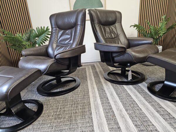 IMG lenestoler fra Ekornes med krakk- Pent brukt!