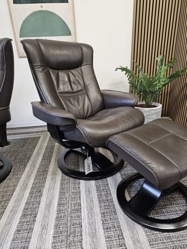 IMG lenestoler fra Ekornes med krakk- Pent brukt!
