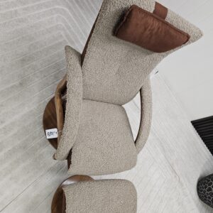 Brunstad Delta Motion lenestol m/krakk i fåreskinn - Bilde 10