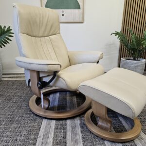 Stressless® Crown lenestol med krakk