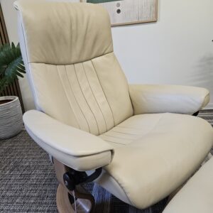 Stressless® Crown lenestol med krakk - Bilde 14