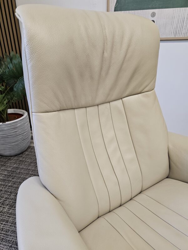 Stressless® Crown lenestol med krakk