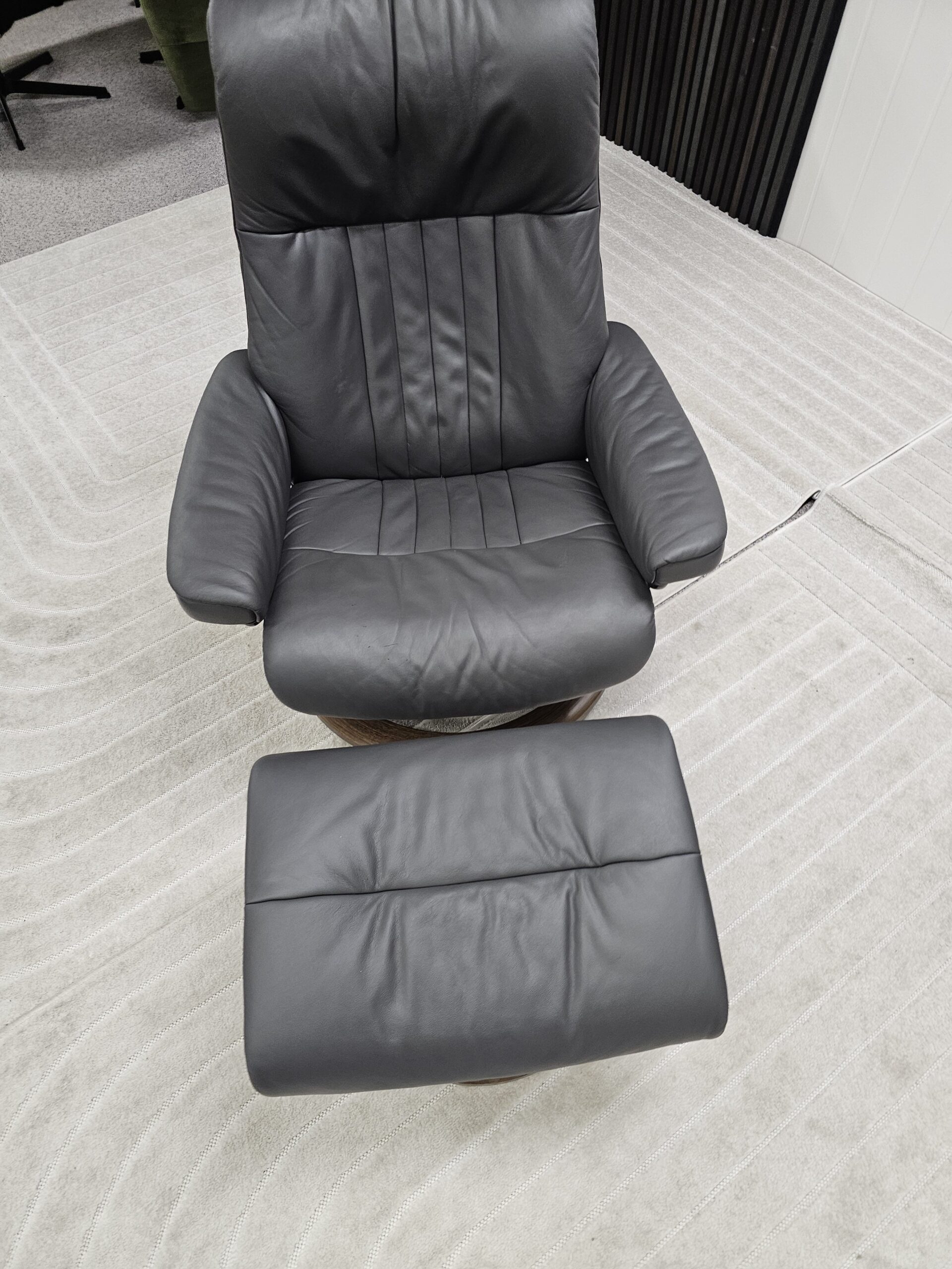 Stressless® Crown lenestol med krakk - Bilde 17
