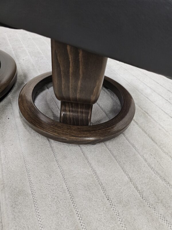 Stressless® Crown lenestol med krakk