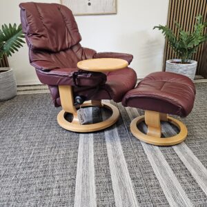 Stressless® Reno Medium med krakk + Stressless® Swing bord - Bilde 2