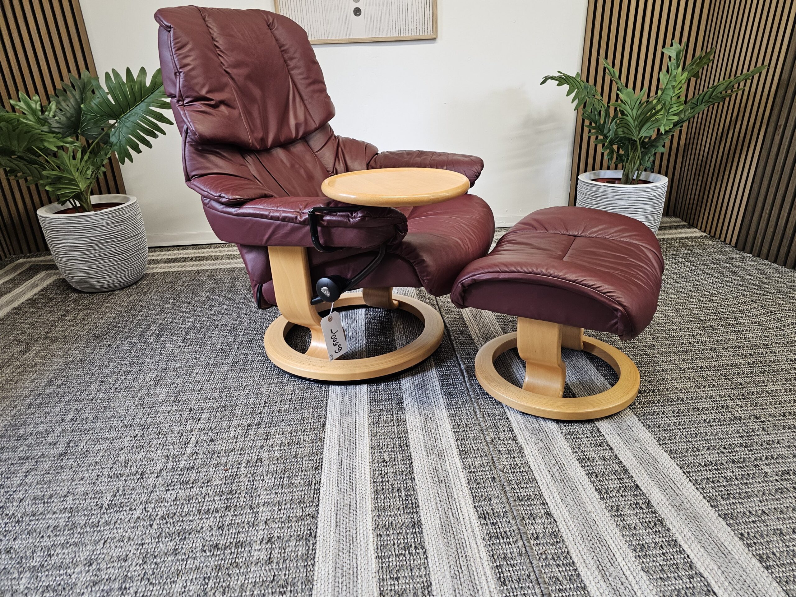 Stressless® Reno Medium med krakk + Stressless® Swing bord - Bilde 2