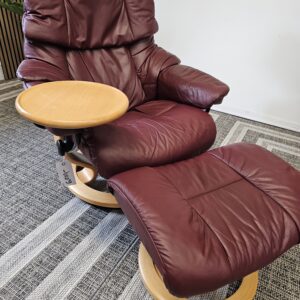 Stressless® Reno Medium med krakk + Stressless® Swing bord - Bilde 14