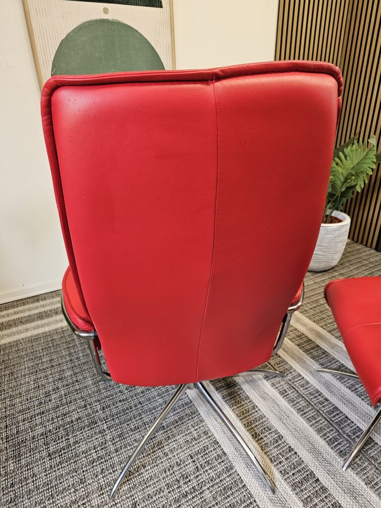 Stressless® City lenestol med krakk