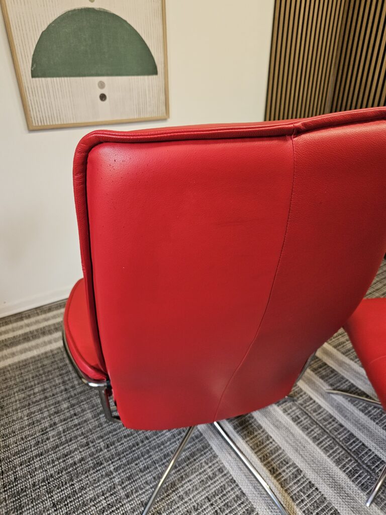 Stressless® City lenestol med krakk