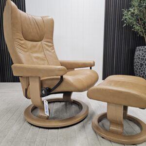 Stressless® Wing Medium lenestol med krakk