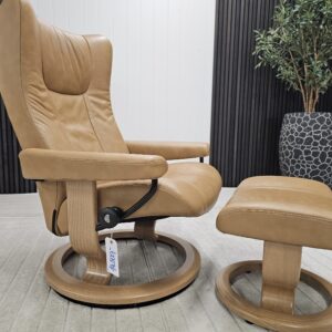 Stressless® Wing Medium lenestol med krakk - Bilde 2