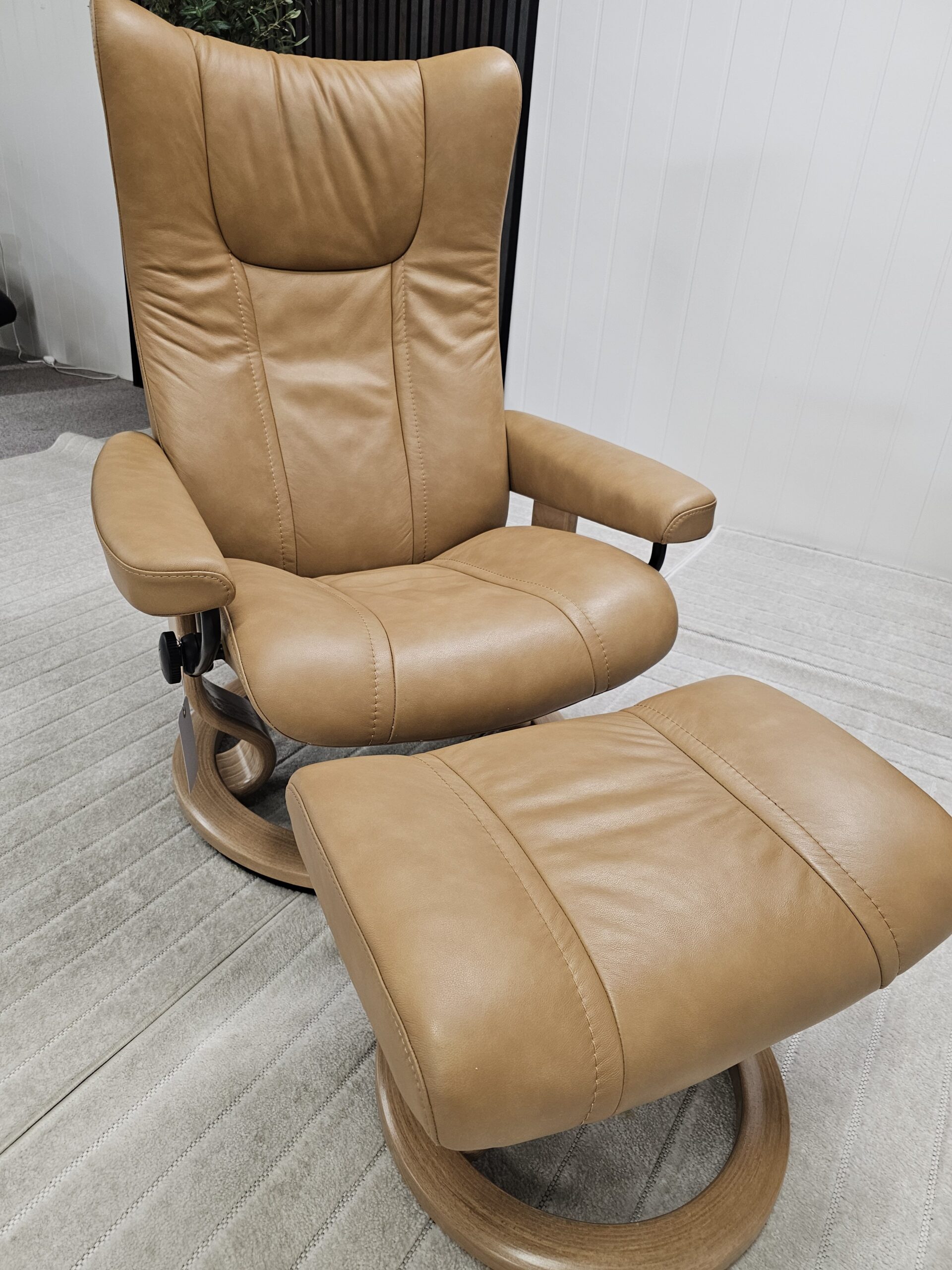Stressless® Wing Medium lenestol med krakk - Bilde 14