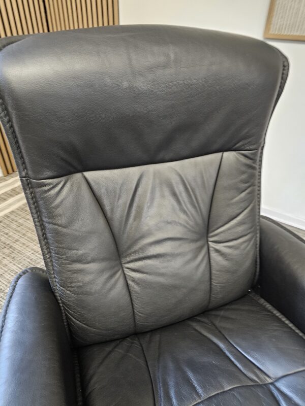 Stressless® Classic lenestol med krakk