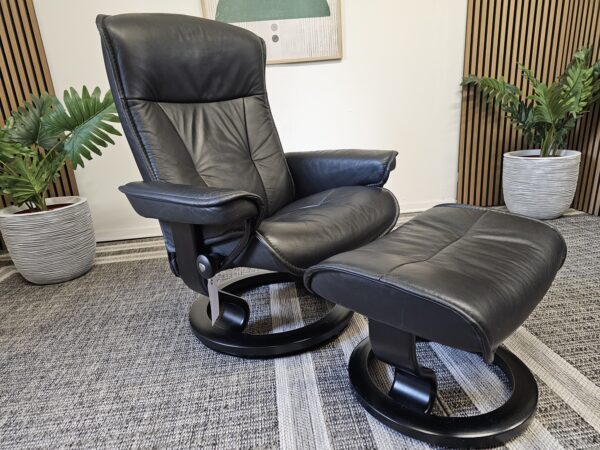 Stressless® Classic lenestol med krakk