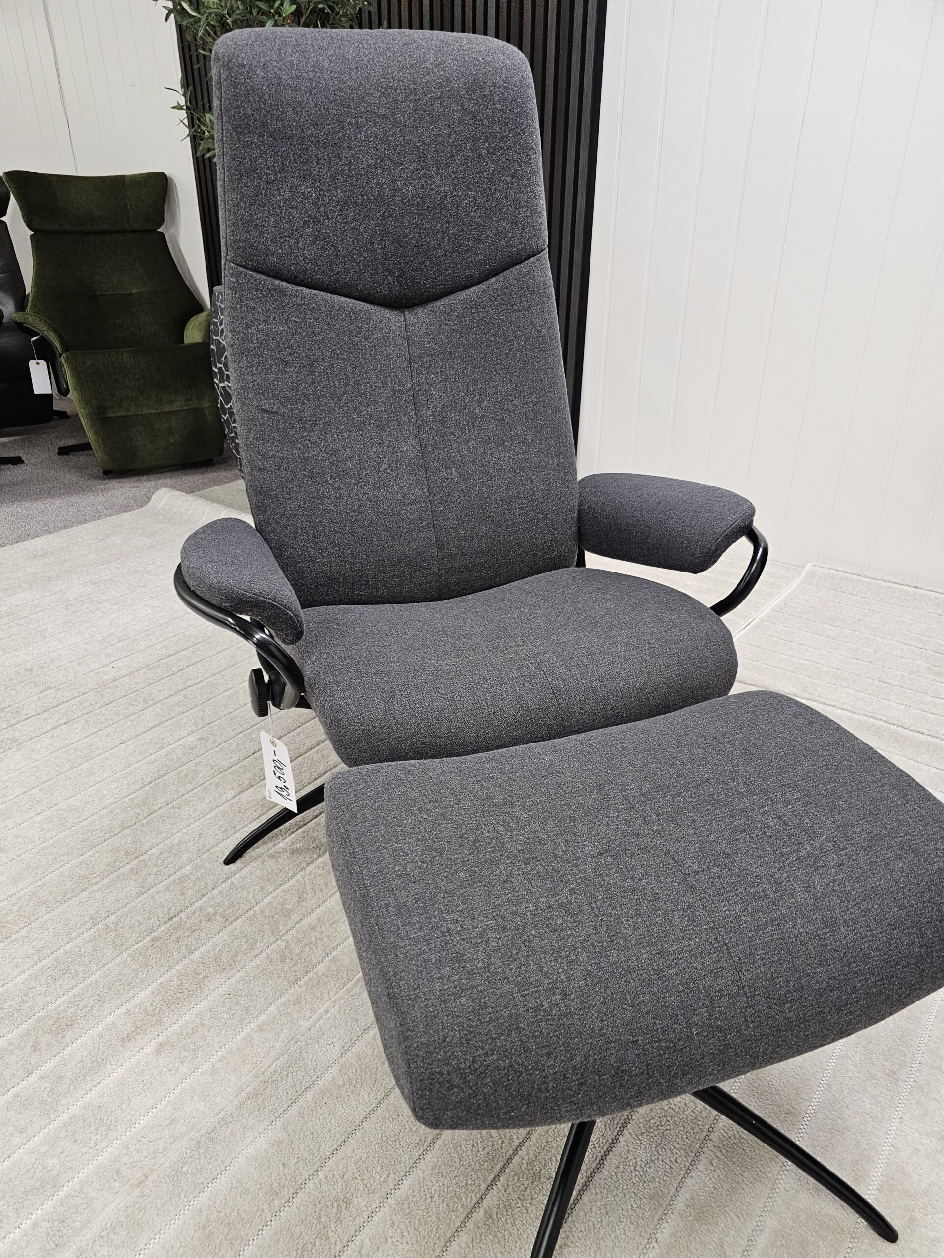 Stressless® City høyrygg lenestol med krakk - Bilde 11