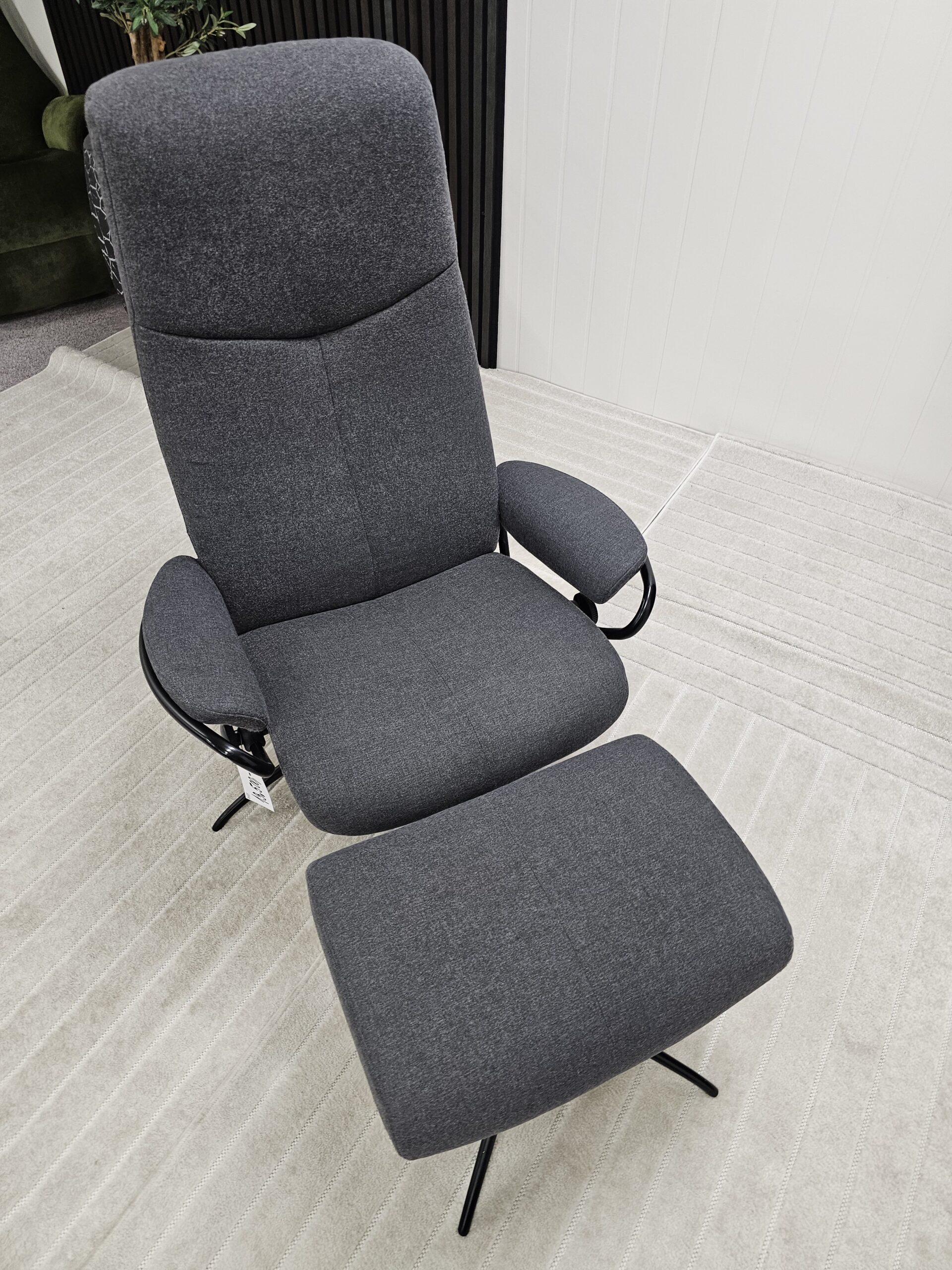 Stressless® City høyrygg lenestol med krakk - Bilde 5