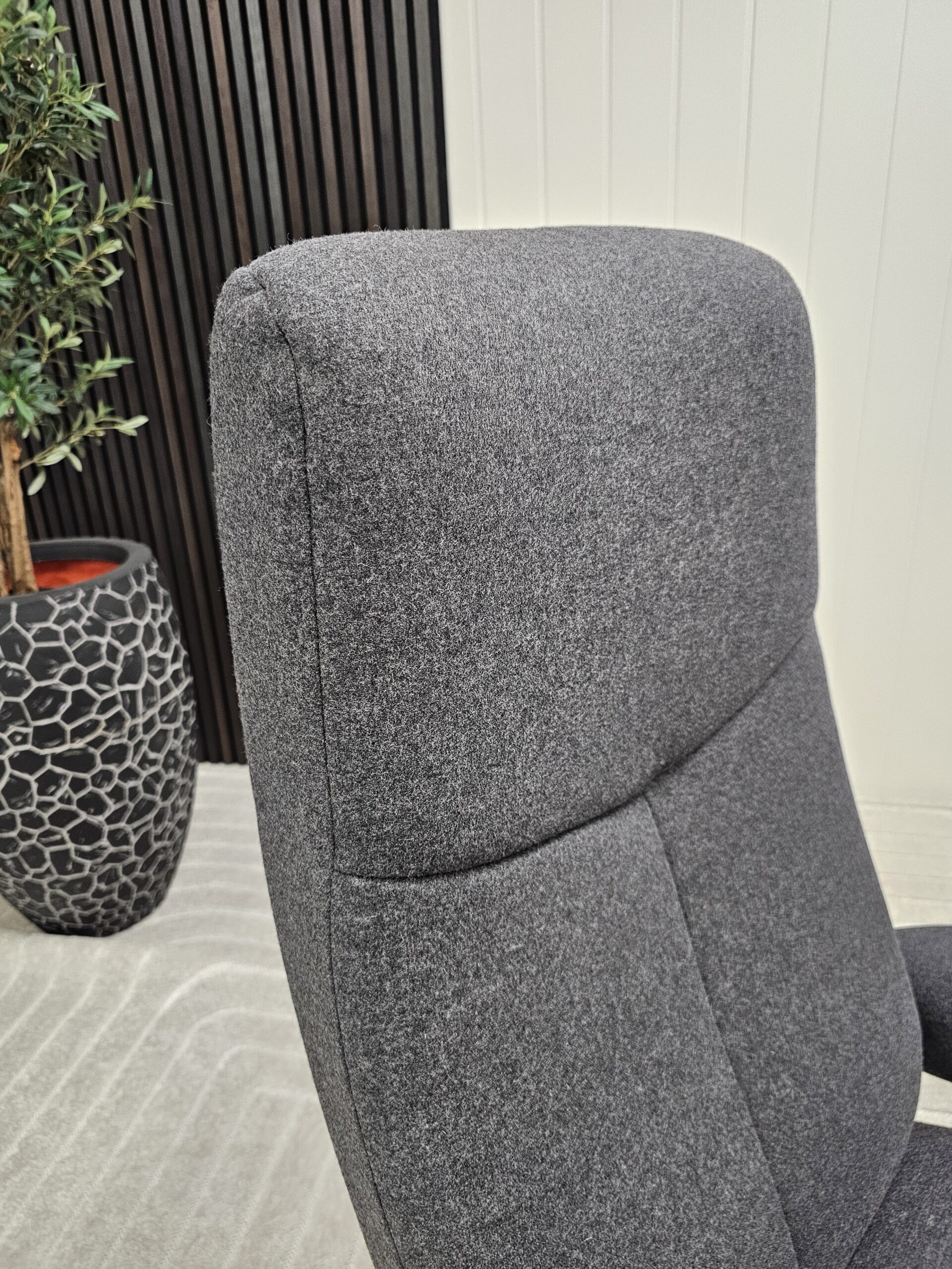 Stressless® City høyrygg lenestol med krakk - Bilde 15