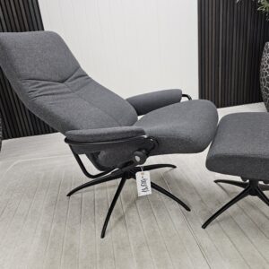Stressless® City høyrygg lenestol med krakk - Bilde 3