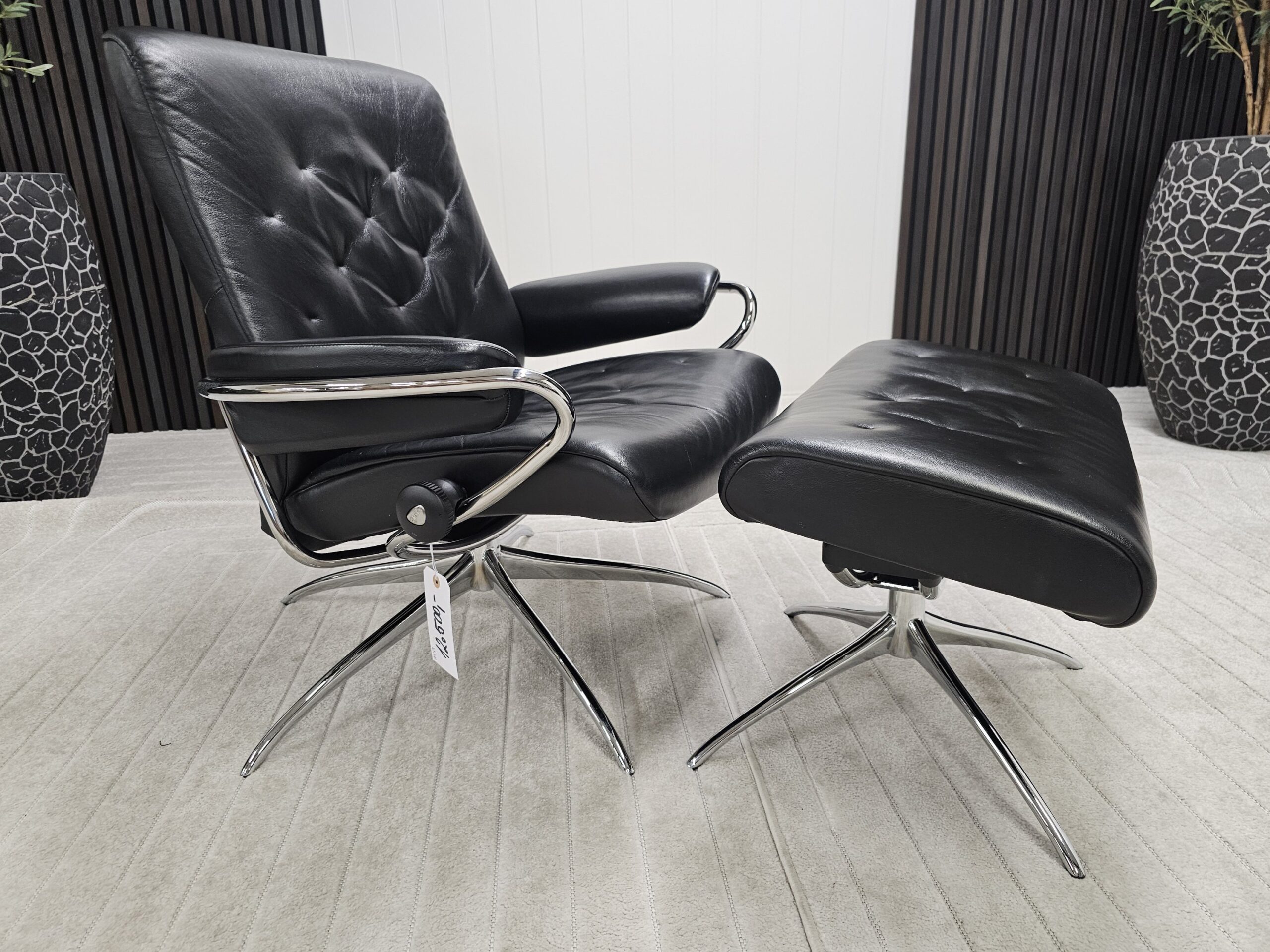 Stressless® Metro lav rygg lenestol med krakk - Bilde 9