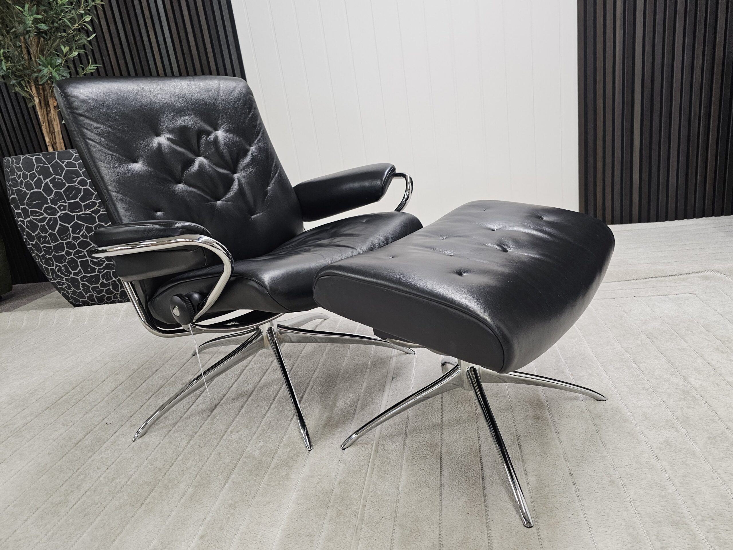 Stressless® Metro lav rygg lenestol med krakk - Bilde 6