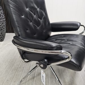 Stressless® Metro lav rygg lenestol med krakk - Bilde 14
