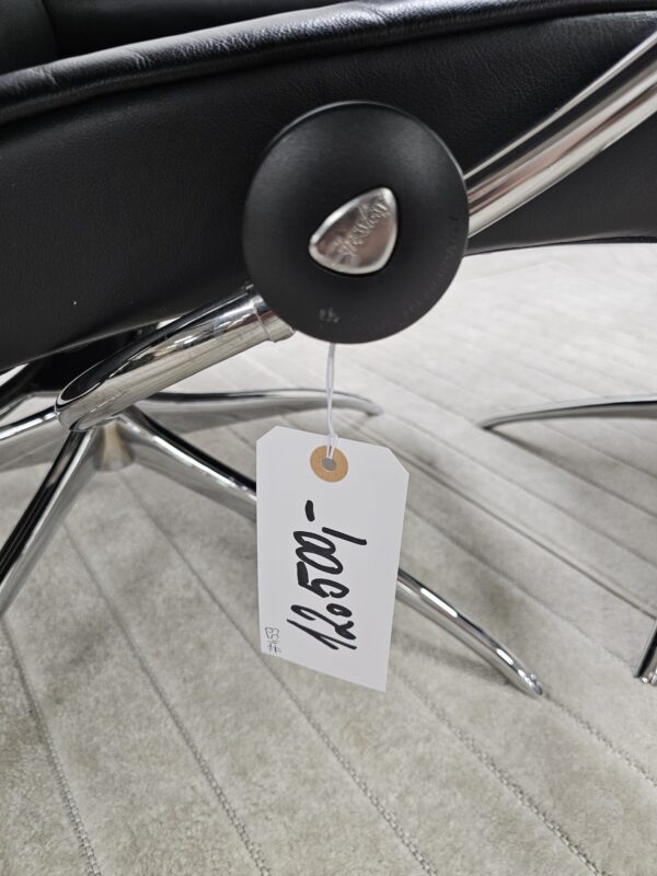 Stressless® Metro lav rygg lenestol med krakk