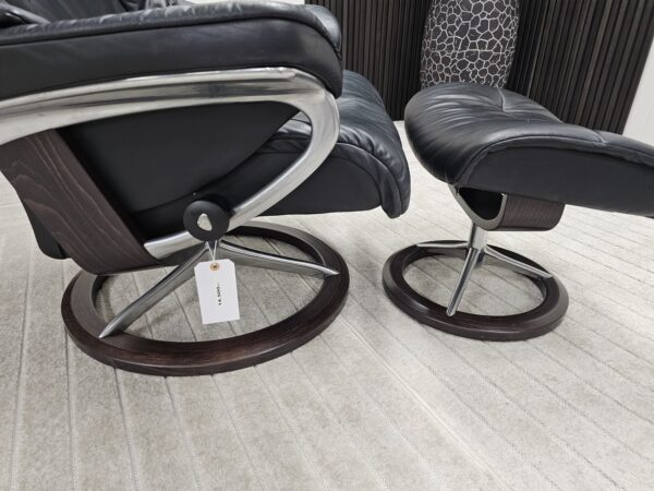 Stressless® Live Signature lenestol med krakk