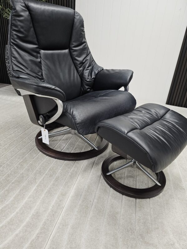 Stressless® Live Signature lenestol med krakk