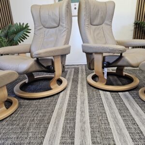 2 stk. Stressless Wing lenestoler med krakk fra Ekornes - Bilde 8