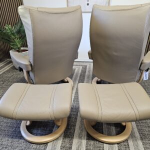 2 stk. Stressless Wing lenestoler med krakk fra Ekornes - Bilde 7