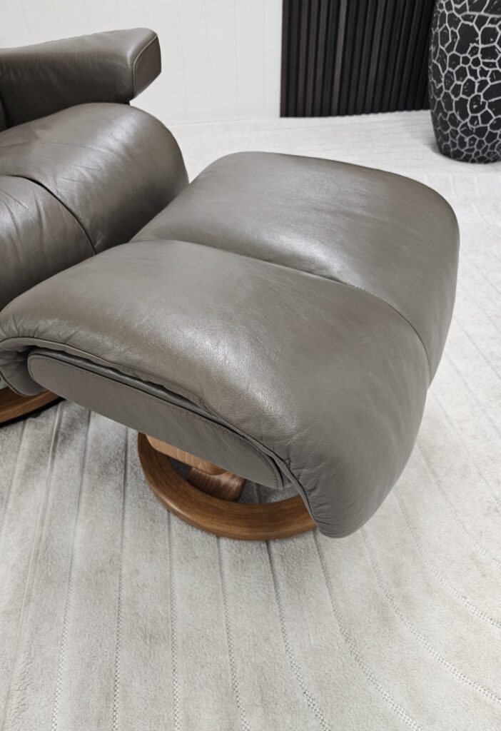 Stressless Magic lenestol med krakk
