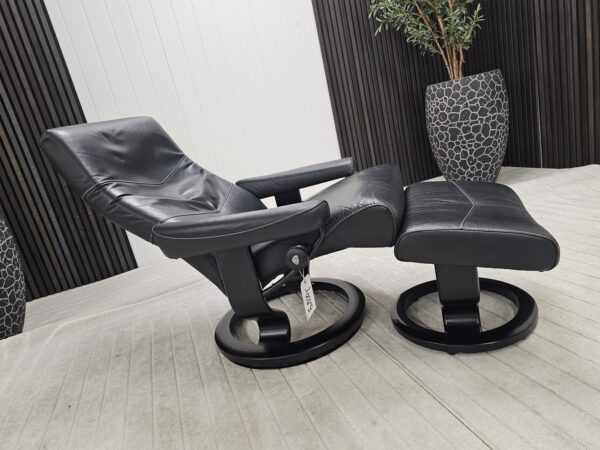 Stressless® Classic lenestol med krakk
