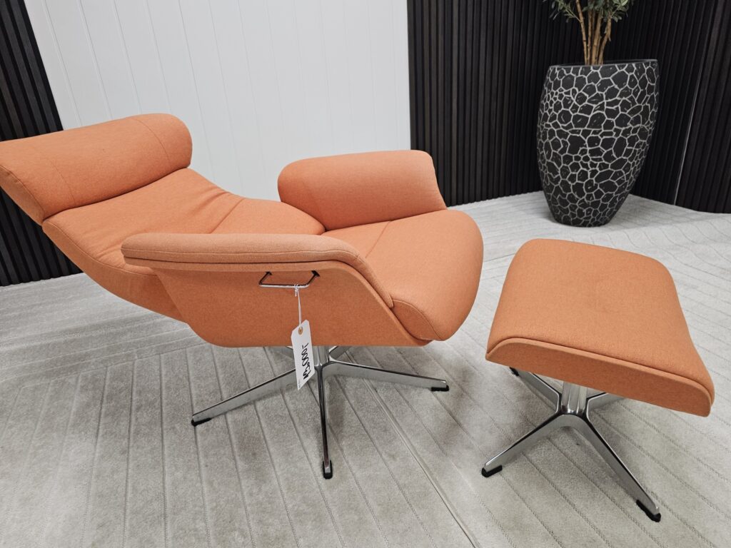 2 stk. Conform Timeout lenestoler med krakk