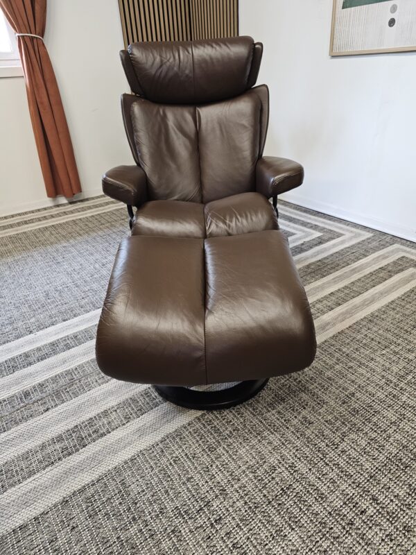 Stressless Magic Medium lenestol med krakk
