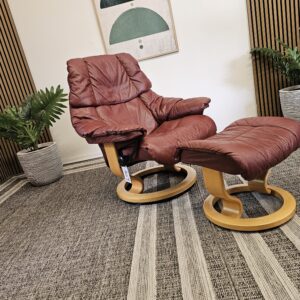 Stressless Reno Medium lenestol med krakk - Bilde 11