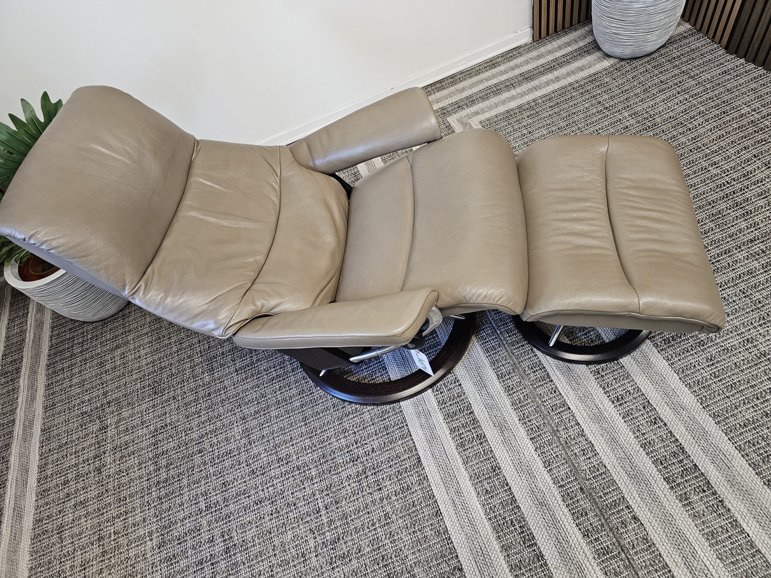 Stressless View Signature lenestol med krakk - Bilde 11