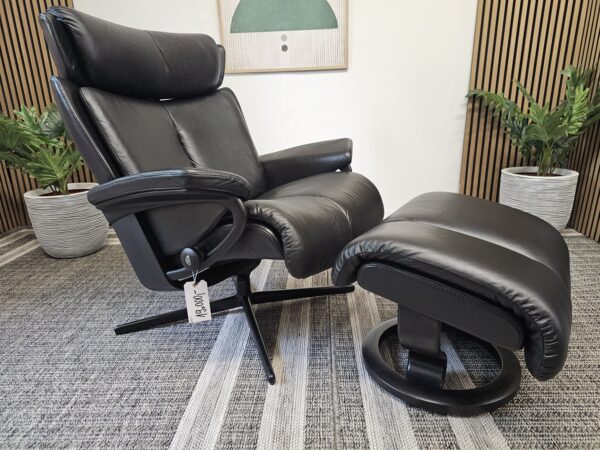 Stressless Magic Large lenestol med krakk