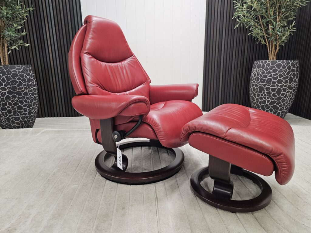 Stressless Voyager lenestol med krakk