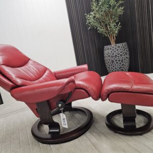 Stressless Voyager lenestol med krakk - Bilde 4