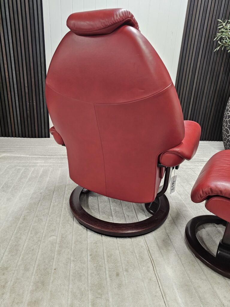 Stressless Voyager lenestol med krakk