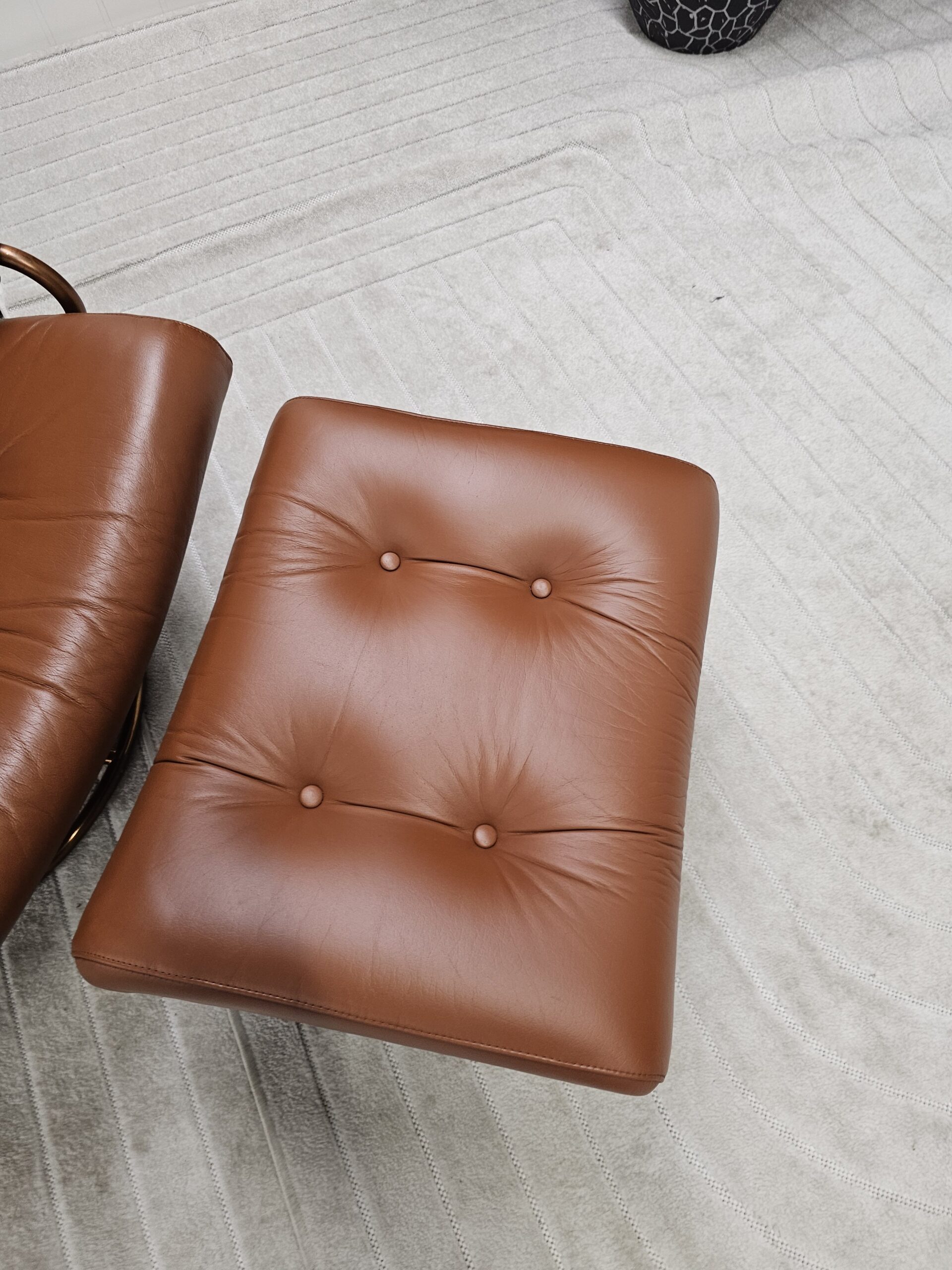 Ikonisk Stressless Original 1974 lenestol med krakk fra Ekornes - Bilde 4