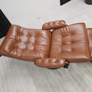 Ikonisk Stressless Original 1974 lenestol med krakk fra Ekornes - Bilde 9