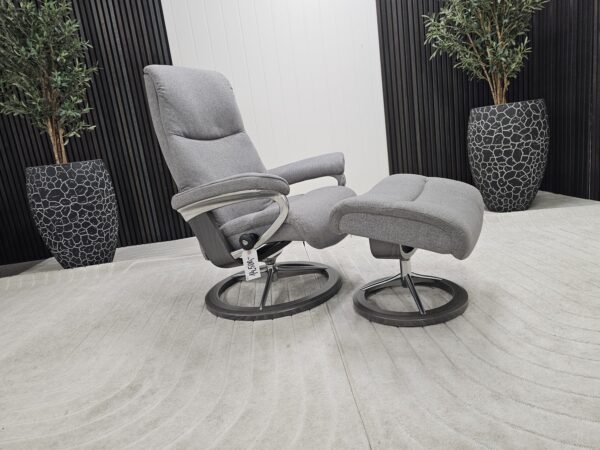 Stressless® View Signature lenestol med krakk