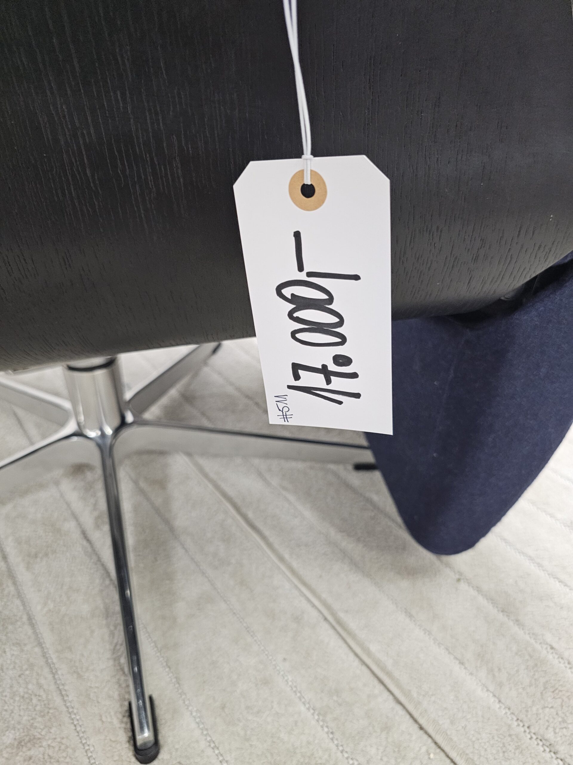 Conform Timeout hvilestol med integrert fothviler - Bilde 7