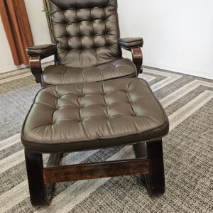 Ikonisk Stressless® Globe lenestol med krakk fra Ekornes - Bilde 20