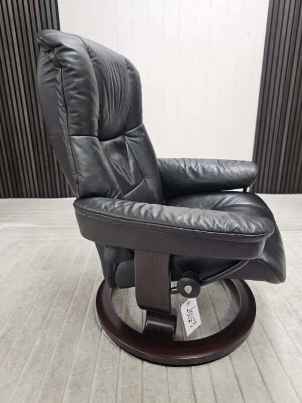 Stressless Mayfair Medium lenestol m/krakk- Perfekt hvilestol!