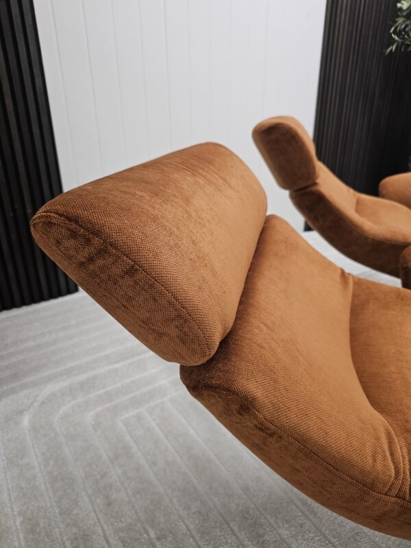 2 stk. Conform Master lenestoler med integrert fothviler